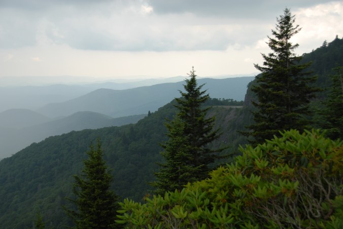 140619-005brparkway-courthousevalleyoverlook-stormscenic