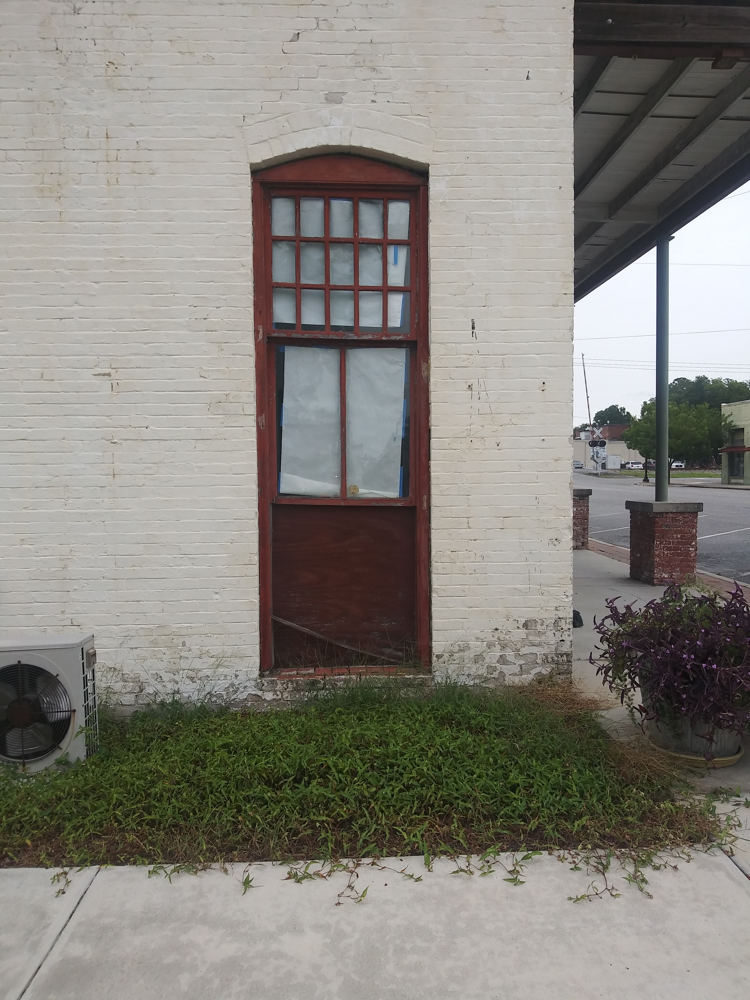 Window, Folkston, Charlton County GA